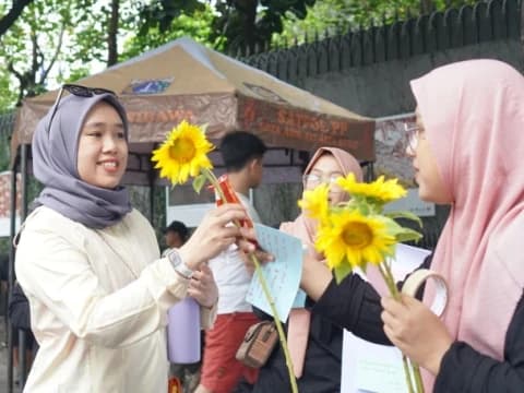 IPPNU Gelar Kampanye Dukungan terhadap Korban Kekerasan Lewat Fun Walk Peluk dalam Kata