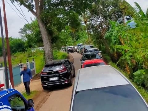 Banyak Jalan Macet di Cianjur, LPBINU Imbau Penyaluran Bantuan Lewat Posko