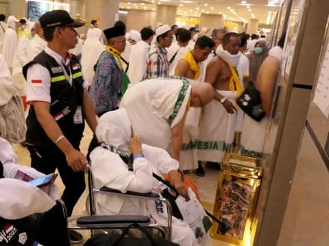 17.478 Jamaah Haji Mengidap ISPA, Imbauan KKHI: Jaga Prokes!