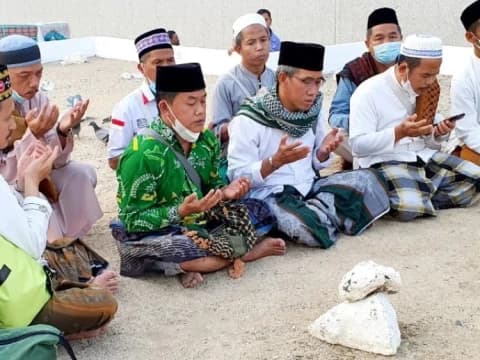 Ragam Aktivitas Jamaah Haji Jelang Wukuf, Mulai Ziarah hingga Umrah