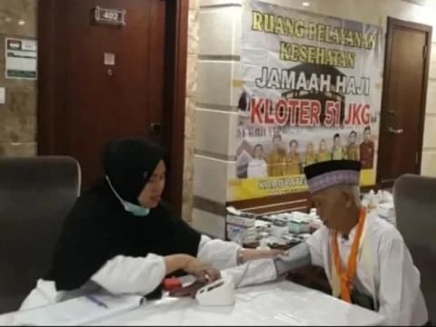 Banyak Jamaah Haji Lansia Tahun 2023, Petugas Wajib Ramah dan Muliakan Mereka
