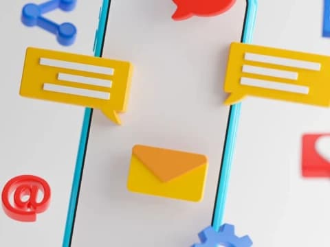 Khutbah Jumat: Saring Sebelum Sharing