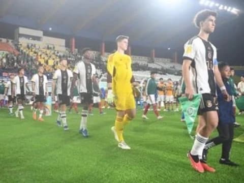Pelatih Timnas Jerman U-17 Ungkap Kesan Bermain Sepak Bola di Indonesia