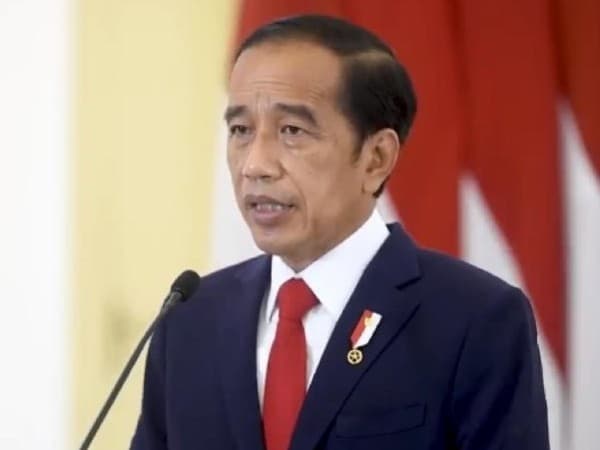 Jokowi Sebut Indonesia Capai 40 Persen Target Vaksinasi