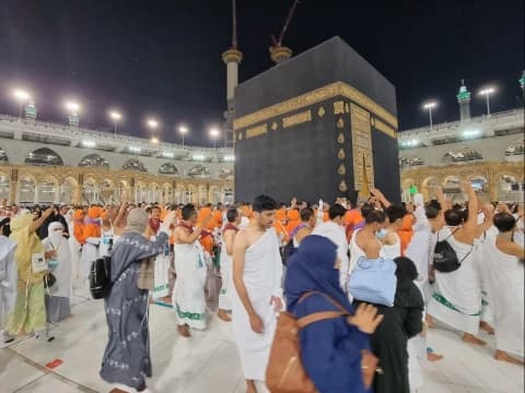 Jamaah Haji Indonesia Diingatkan Berfoto Sewajarnya di Masjidil Haram