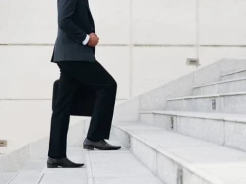 Dilema Menikah atau Karier, Ini Solusinya menurut Nyai Rofiah