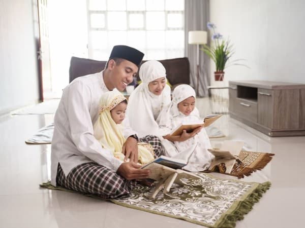 Khutbah Jumat: 4 Resep Hidup Bahagia