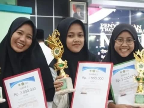 Pemenang MQK Jatim 2023 Terima Hadiah: Terima Kasih Penyelenggara