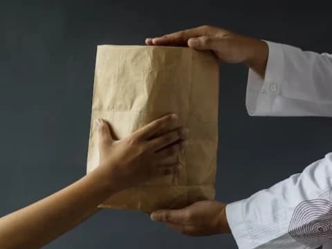 Khutbah Jumat: Meningkatkan Kepedulian Sesama Muslim