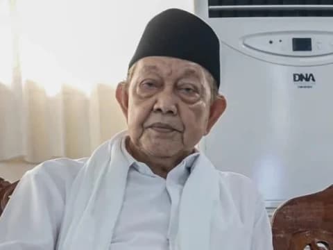 KH Abun Bunyamin Ruhiat (1949-2022) Sang Pengabdi Ilmu