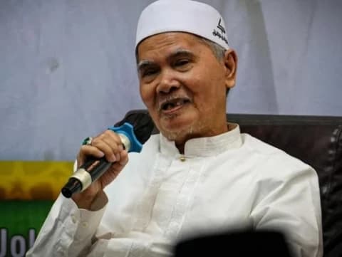 KH Afifuddin Muhajir: Posisi Orang Alim Lebih Tinggi Dibanding Orang dengan Nasab Tinggi