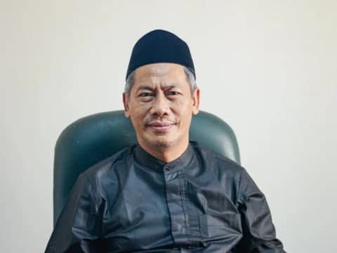 Daripada ke Dukun, Katib ‘Aam PBNU Sarankan Masyarakat Berobat ke Dokter dan Minta Doa Kiai