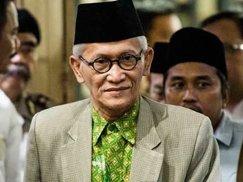 KH Miftachul Akhyar: Akhirat Abadi, Dunia Sejenak, Jangan Menunda Urusan Akhirat