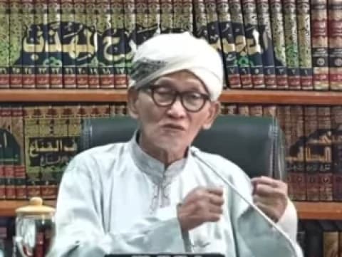 KH Miftachul Akhyar Kisahkan Orang Miskin dan Kaya Peminta-minta