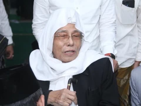 Cara Menjadi Santri KH Hasyim Asy'ari Menurut KH Nurul Huda Djazuli