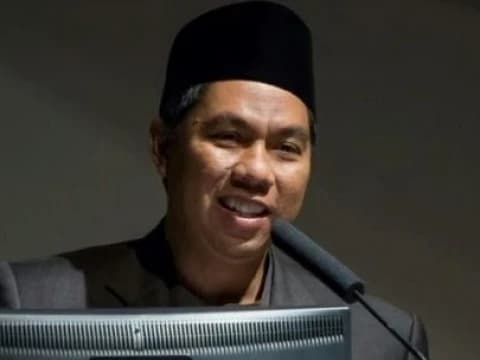 KH Zulfa Promosikan Daerah Basis Intelektual Pesantren di Indonesia dalam Biografi Syekh Nawawi Al-Bantani