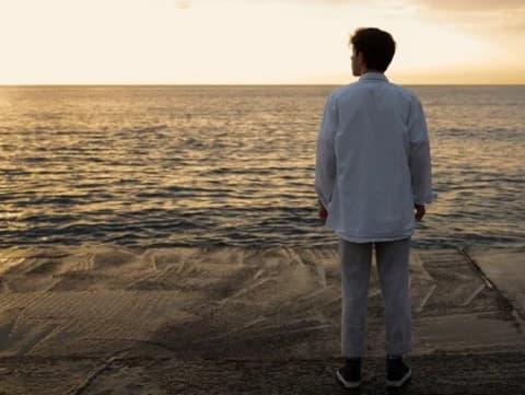 Khutbah Bahasa Jawa: Sikap Tiyang Mukmin nalika Kena Musibah