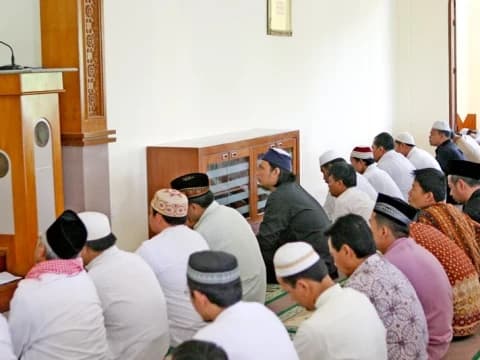 Khutbah Jumat: Bersyukur atas Nikmat Lahir dan Batin