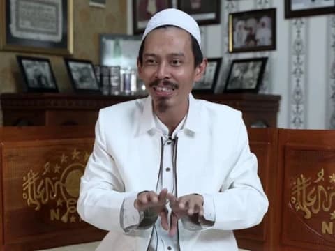 Kiai Ali Khidlir Denanyar Ungkap Pentingnya Mahabbah Diimbangi Ta’dzim