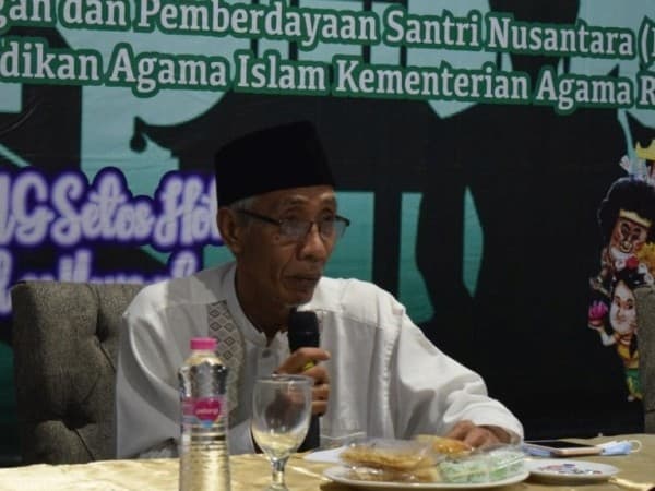 Rais Syuriyah NU Jateng Bagikan Tips Sebarkan Moderasi Beragama bagi Guru PAI
