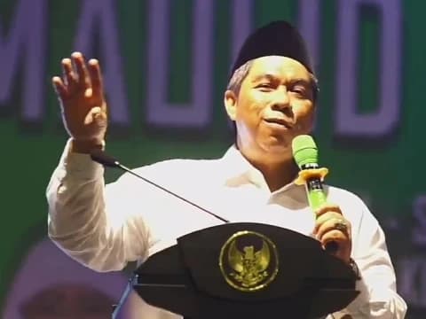 KH Zulfa Mustofa Jelaskan Ciri-ciri Sikap Moderat