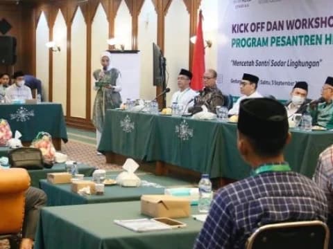 Cetak Santri Sadar Lingkungan, PBNU Luncurkan Program Pesantren Hijau