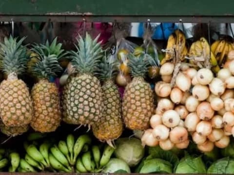 Suatu Waktu di Kios Buah Itu