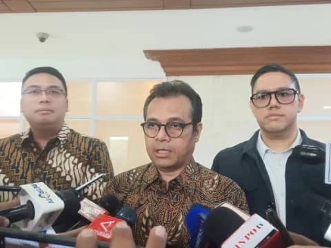 Tiktok Nonaktifkan Fitur Live, Komdigi Klaim Bukan Instruksi Pemerintah