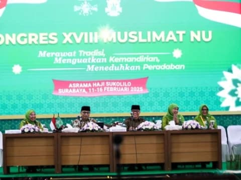 Di Kongres Muslimat NU, Menteri Koperasi Jelaskan Beda Koperasi dengan UMKM