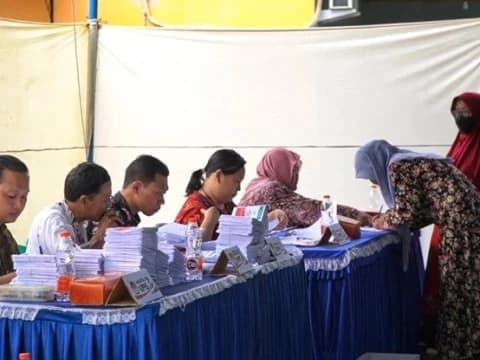 Antisipasi Tak Cukup, Petugas KPPS yang Meninggal Terus Bertambah