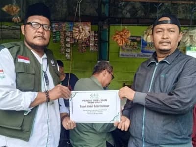 NU Care-LAZISNU Sidoarjo Kembali Salurkan Bantuan Modal untuk UMKM