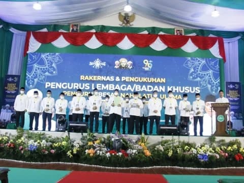 Susunan Lengkap Pengurus Lembaga Falakiyah PBNU 2022-2027