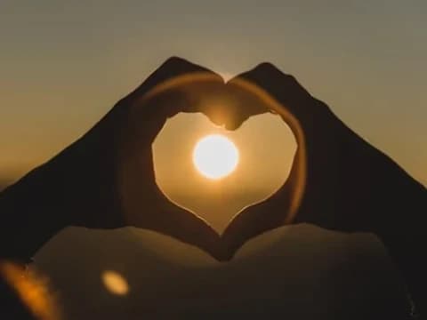 Bolehkah Berhubungan Intim di Malam 10 Muharram?