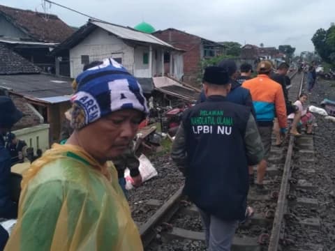 LPBINU Garut Ajak Semua Pihak Bantu Korban Banjir Bandang