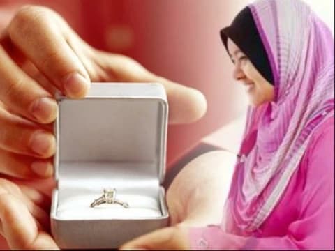 Jumlah Mahar Tak Sesuai Akad Nikah, Bagaimana Hukumnya?