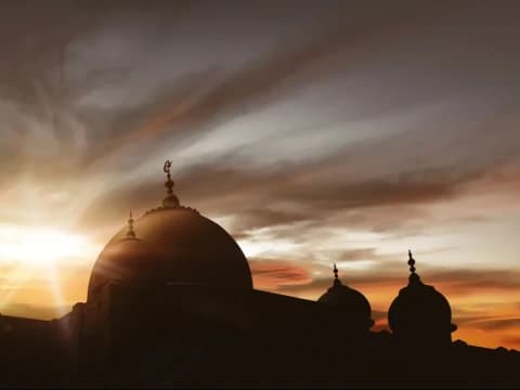 Pengaturan Pengeras Suara Tempat Ibadah di Yaman