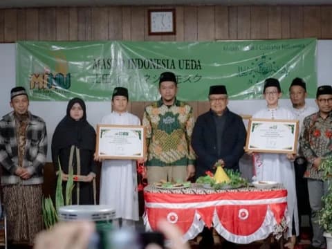 Kebahagiaan Masyarakat Muslim Nagano Jepang Menyambut Peresmian Masjid MINU