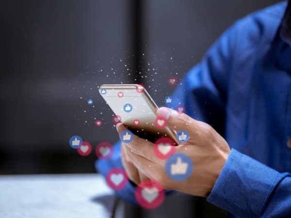 Akhlak Bertabayun di Era Digital