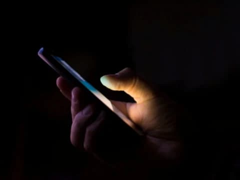 Khutbah Jumat: Menjaga Moral, Membangun Generasi Cakap Digital