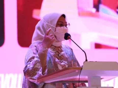 Menaker Ida Fauziyah Apresiasi Platform Student Corner IPPNU