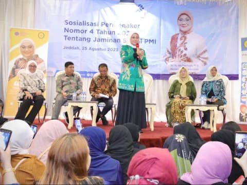 Temui Pekerja Migran di Arab Saudi, Menaker Ingatkan Pentingnya Kompetensi