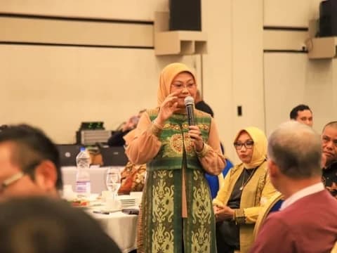 Menaker Tegaskan Permenaker 4/2023 Beri Pelindungan kepada PMI secara Komprehensif