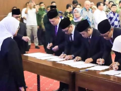 Menaker Lantik Anggota BNSP Periode 2023-2028