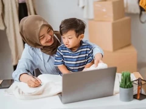 Cara Mendidik Anak di Era Digital agar Sopan dan Lemah Lembut