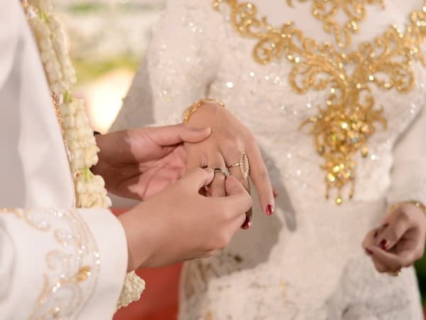 Batas Minimal Usia Menikah dalam Islam