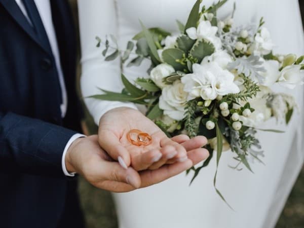 Hukum Menikahi Ibu Tiri dari Istri alias Mertua Tiri