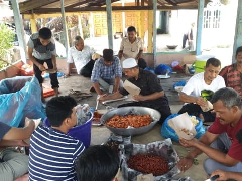 Meuleumak, Tradisi Lokal Aceh Setiap Lebaran Idul Fitri sebagai Media Silaturahim Warga