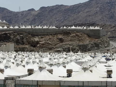 Sebagian Jamaah yang Ikuti Sunah Tarwiyah Berangkat ke Mina Rabu Sore