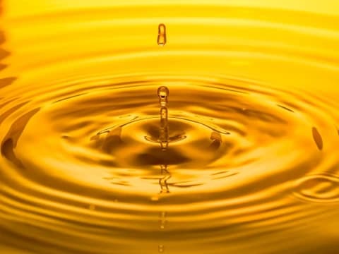 Hukum Jual Beli Oli Palsu