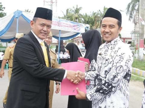 Inspirasi Muhammad Faizin Mengembangkan Jurnalistik di Madrasah